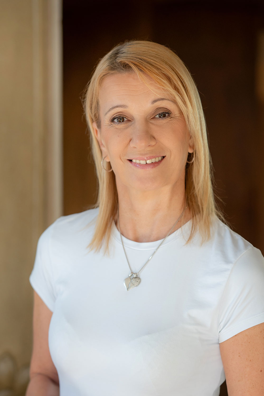 mitarbeiterin-draga-zimmerdame-hechl-tauplitz